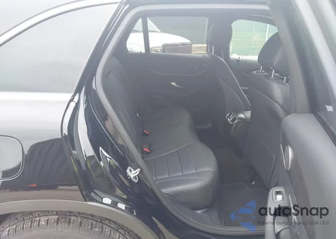 2022 Mercedes-Benz Glc 300 4Matic Suv from USA, damaged, VIN W1N0G8EB5NG068712